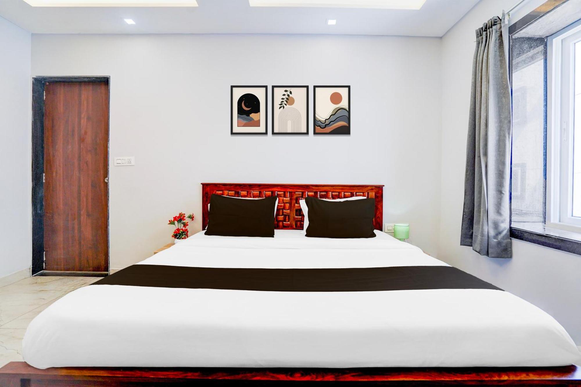 Hotel O Shree Gurukripa Khatu Bagian luar foto