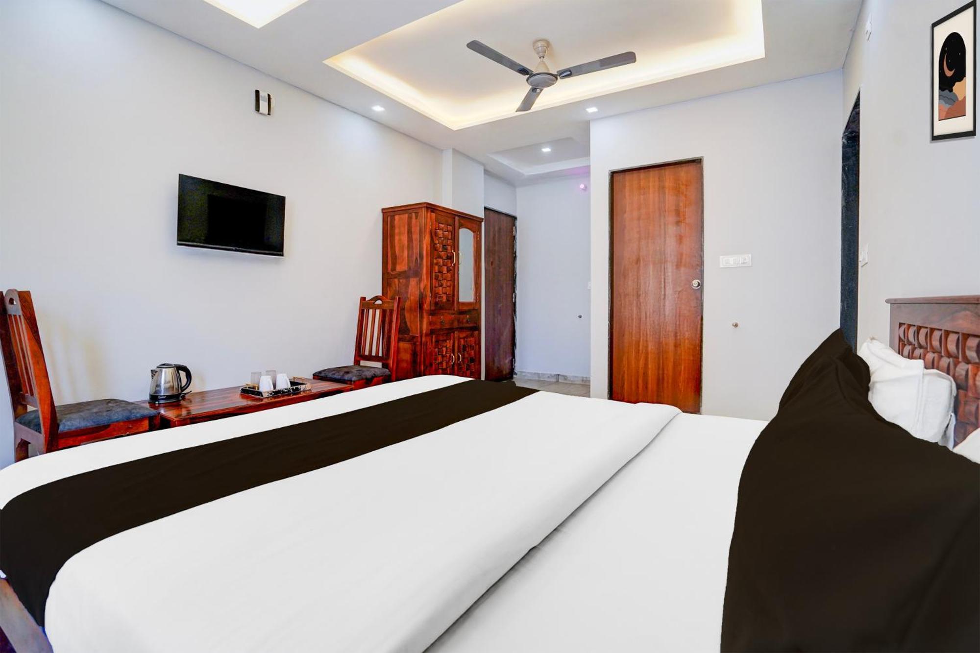 Hotel O Shree Gurukripa Khatu Bagian luar foto