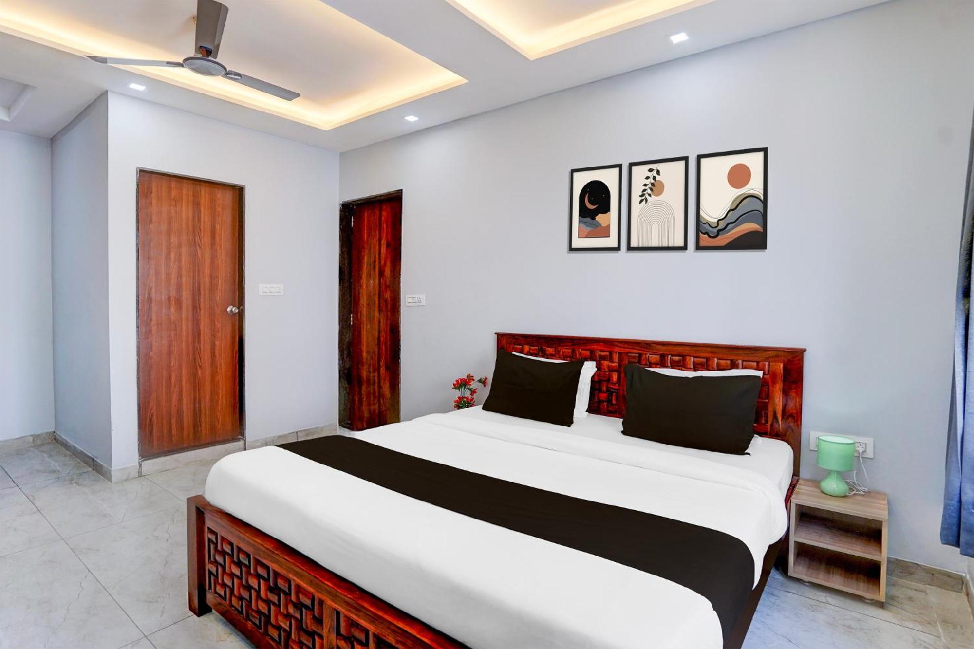 Hotel O Shree Gurukripa Khatu Bagian luar foto